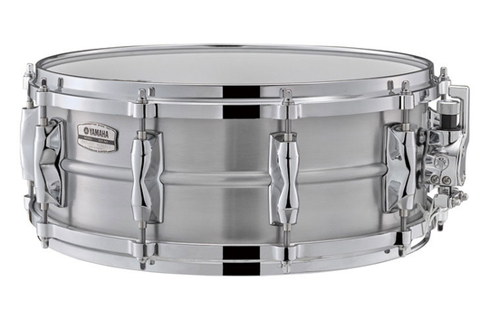 Yamaha 14x5,5" Recording Custom Alu Lillet rumpu