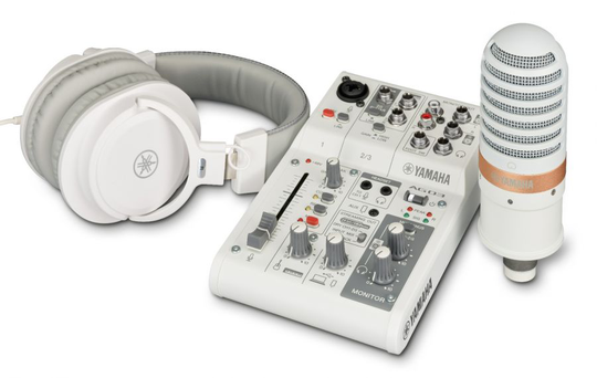 Yamaha AG03 MkII Live Streaming Bundle, valkoinen